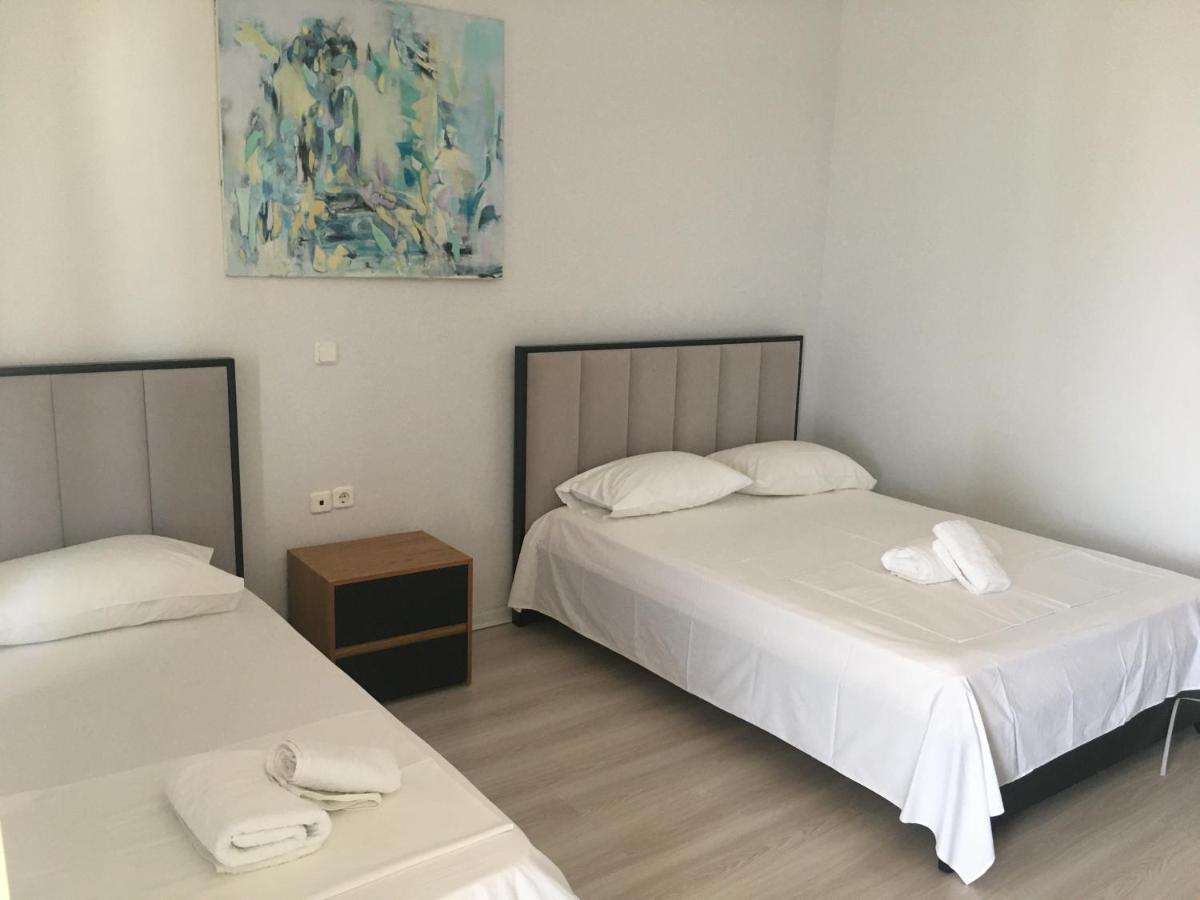 Irini Boutique Rooms!!! Himare Ngoại thất bức ảnh