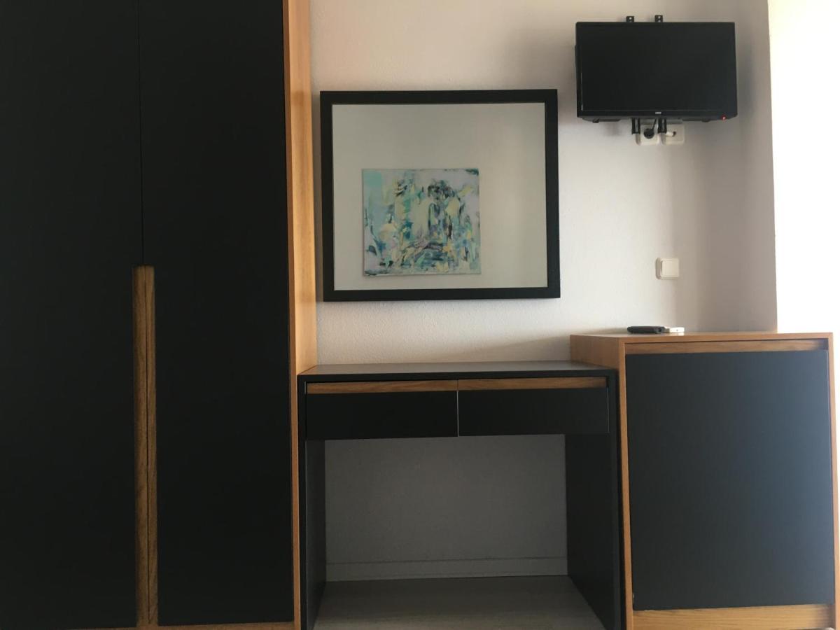 Irini Boutique Rooms!!! Himare Ngoại thất bức ảnh