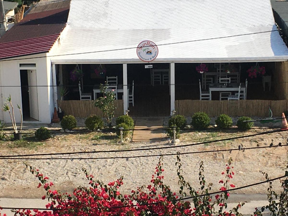 Irini Boutique Rooms!!! Himare Ngoại thất bức ảnh