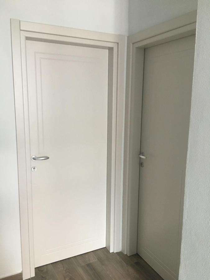 Irini Boutique Rooms!!! Himare Ngoại thất bức ảnh