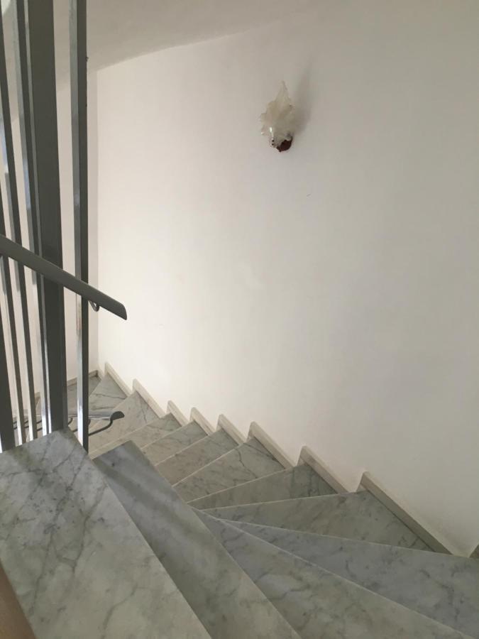 Irini Boutique Rooms!!! Himare Ngoại thất bức ảnh