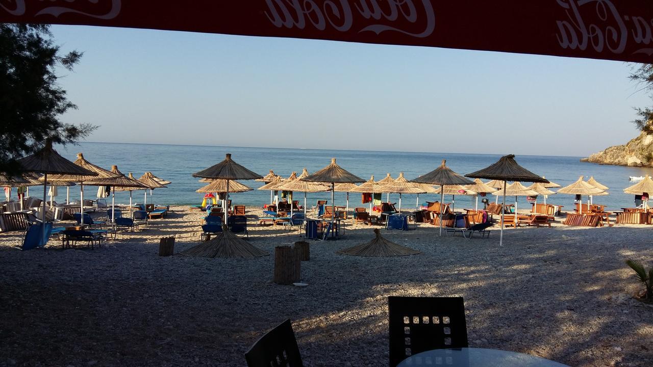 Irini Boutique Rooms!!! Himare Ngoại thất bức ảnh
